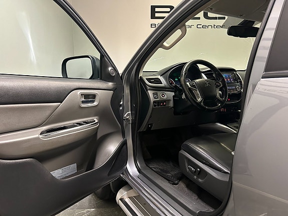 Mitsubishi L200 13 of 21