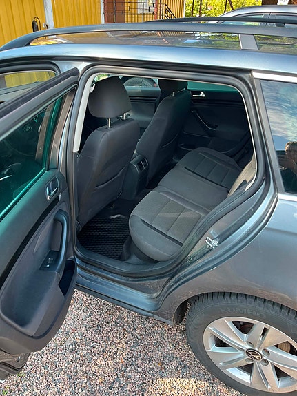 Volkswagen Golf VI 6 of 17