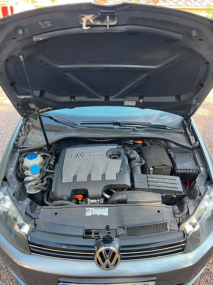 Volkswagen Golf VI 4 of 17