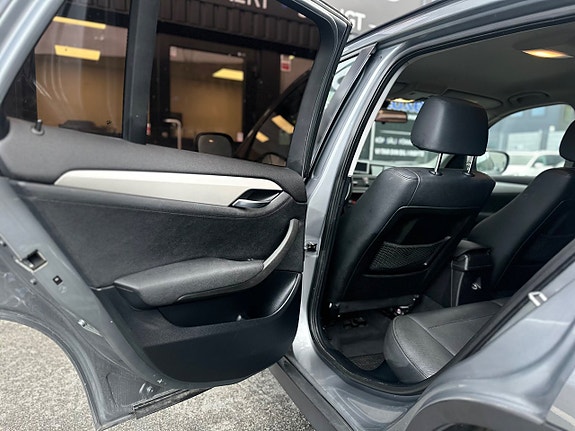BMW X1 15 of 21