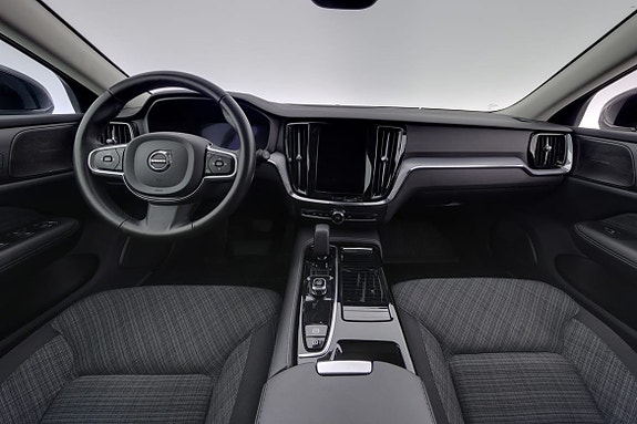 Volvo V60 7 of 19