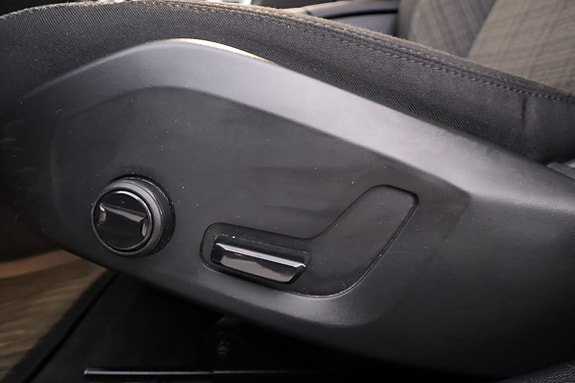 Volvo V60 14 of 19