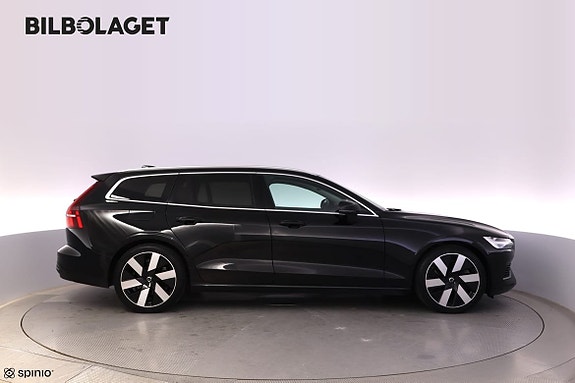 Volvo V60 2 of 19
