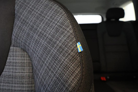 Volvo V60 16 of 19