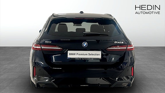 BMW 530e 7 of 9