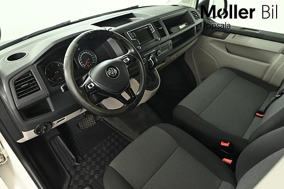 Volkswagen Transporter 7 of 10