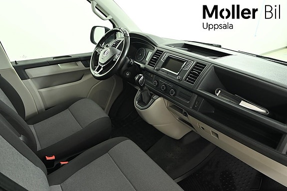 Volkswagen Transporter 8 of 10