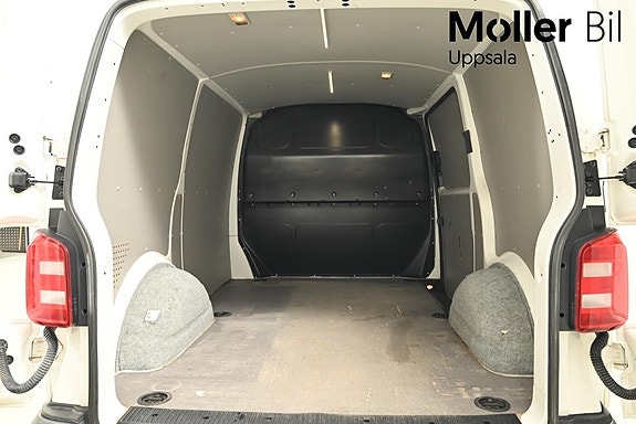 Volkswagen Transporter 9 of 10