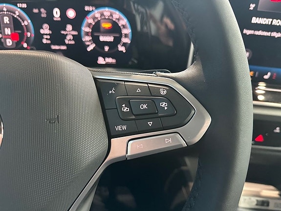 Volkswagen Golf I 7 of 11