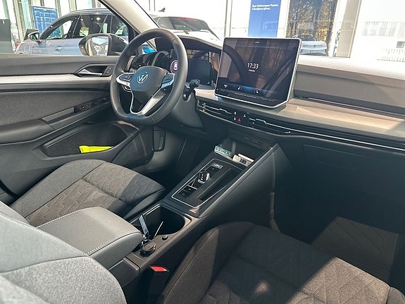 Volkswagen Golf I 9 of 11