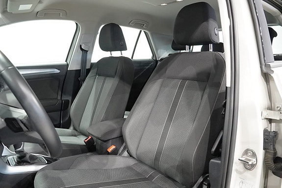 Volkswagen T-Roc 9 of 16