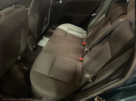 Ford Mondeo 6 of 7