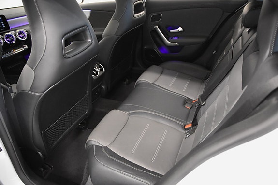 Mercedes-Benz A250 e 14 of 25