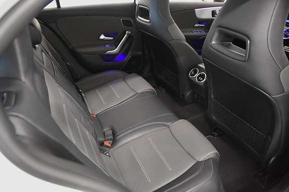 Mercedes-Benz A250 e 15 of 25