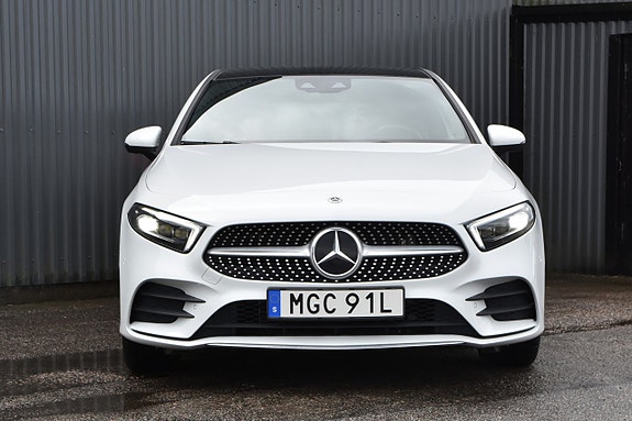 Mercedes-Benz A250 e 7 of 25