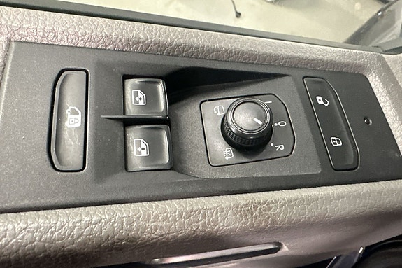 Volkswagen Transporter 25 of 25