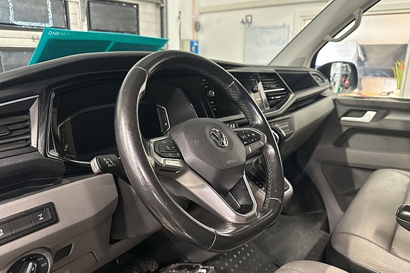 Volkswagen Transporter 20 of 25