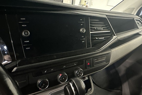 Volkswagen Transporter 24 of 25