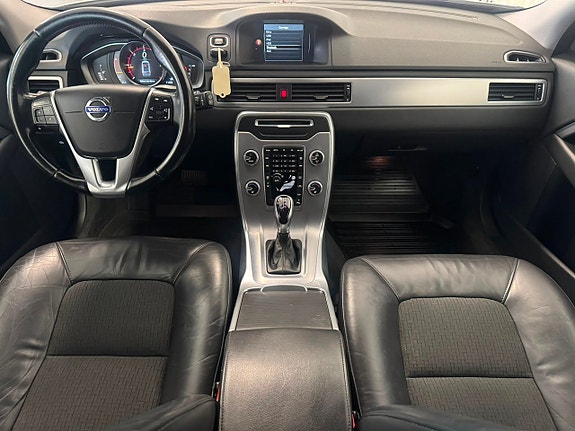 Volvo V70 23 of 28