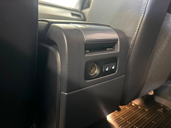 Volvo V70 26 of 28
