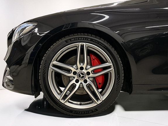Mercedes-Benz E220 d 4 of 27