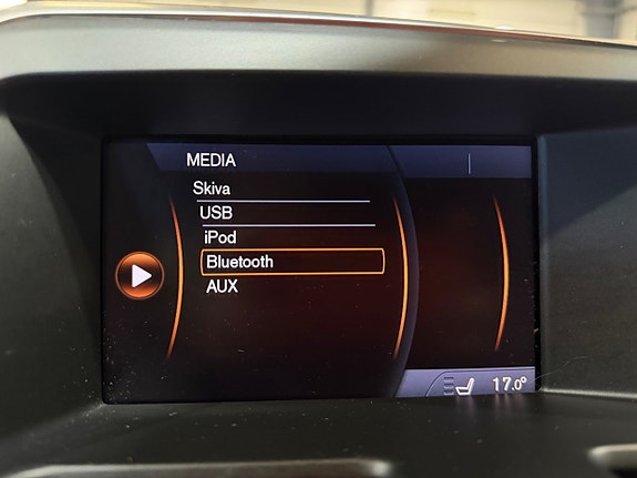 Volvo XC60 20 of 27