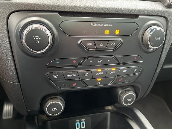 Ford Ranger 16 of 26