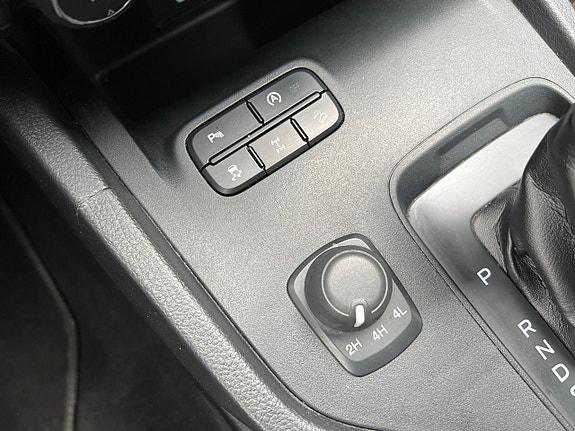 Ford Ranger 18 of 26