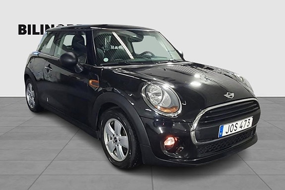 MINI One 8 of 22