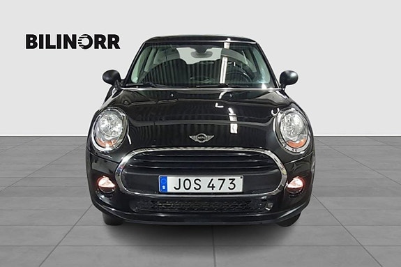 MINI One 9 of 22