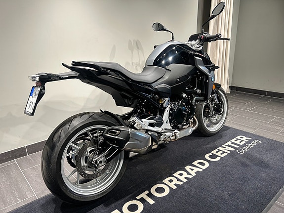 BMW F900R 131mil/Nyservad/Connectivity 900 R Euro 5 4 of 15
