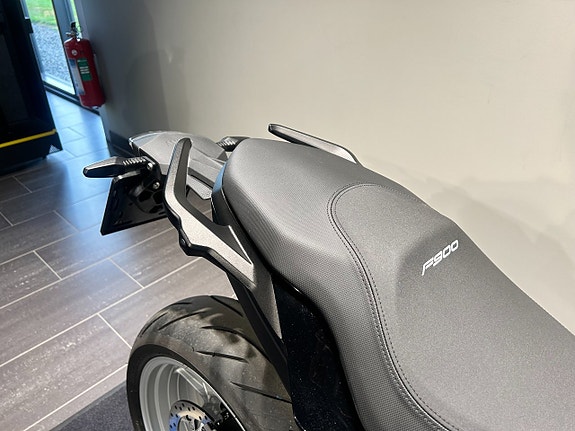 BMW F900R 131mil/Nyservad/Connectivity 900 R Euro 5 13 of 15