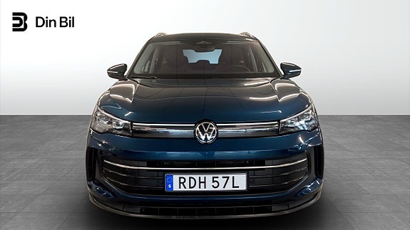 Volkswagen Tiguan 4 of 14