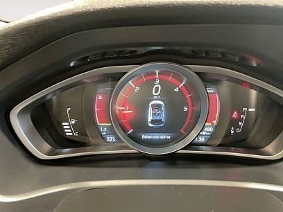 Volvo V40 Cross Country 15 of 20