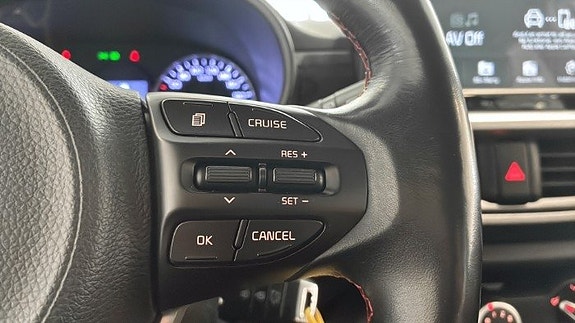 Kia Picanto 14 of 20