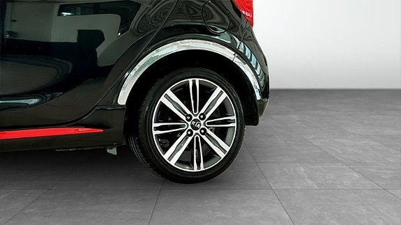 Kia Picanto 8 of 20