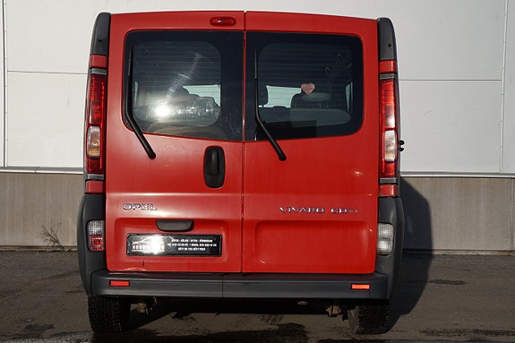 Opel Vivaro 5 of 14