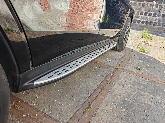 Mercedes-Benz GL350 17 of 30