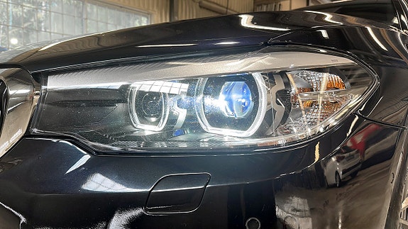 BMW 530i 15 of 20
