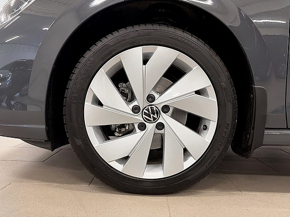 Volkswagen Golf I 8 of 13