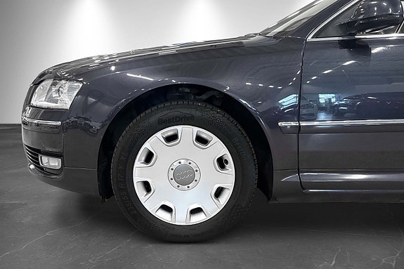 Audi A8 2 of 25