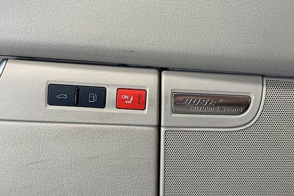 Audi A8 24 of 25