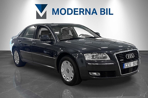 Audi A8 8 of 25