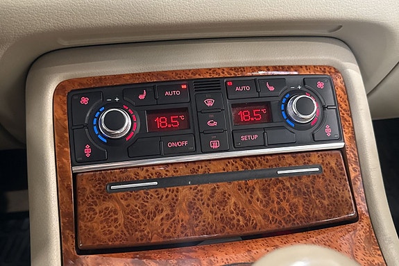 Audi A8 16 of 25
