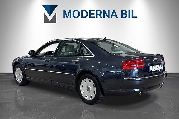 Audi A8 4 of 25