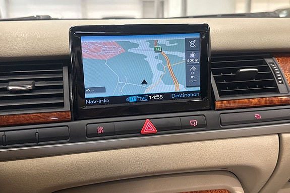 Audi A8 12 of 25