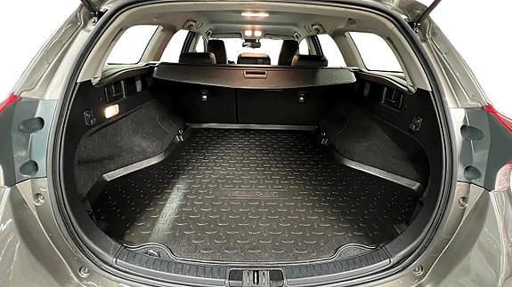 Toyota Auris 13 of 23