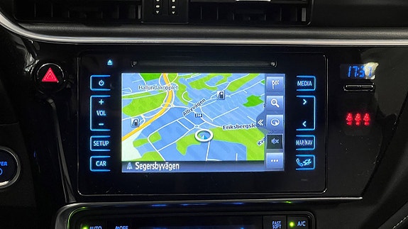 Toyota Auris 20 of 23