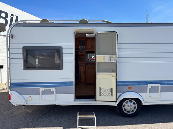 Hobby 560 |Ul/UF Gasoltestad|Långbäddar| 8 of 25