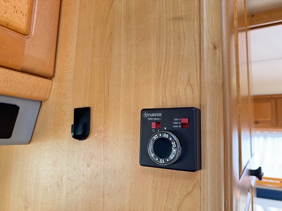 Hobby 560 |Ul/UF Gasoltestad|Långbäddar| 19 of 25